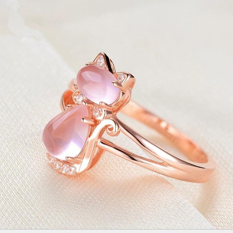Rose Gold Crystal Cat Ring - Cute Animal Jewelry for Pet Lovers