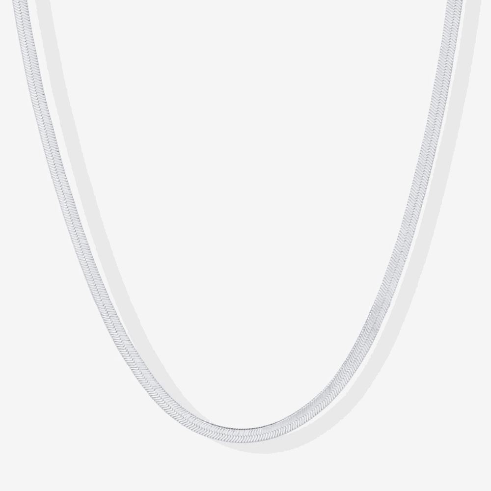 Emra Snake Chain Necklace – Sleek Sophistication & Versatility