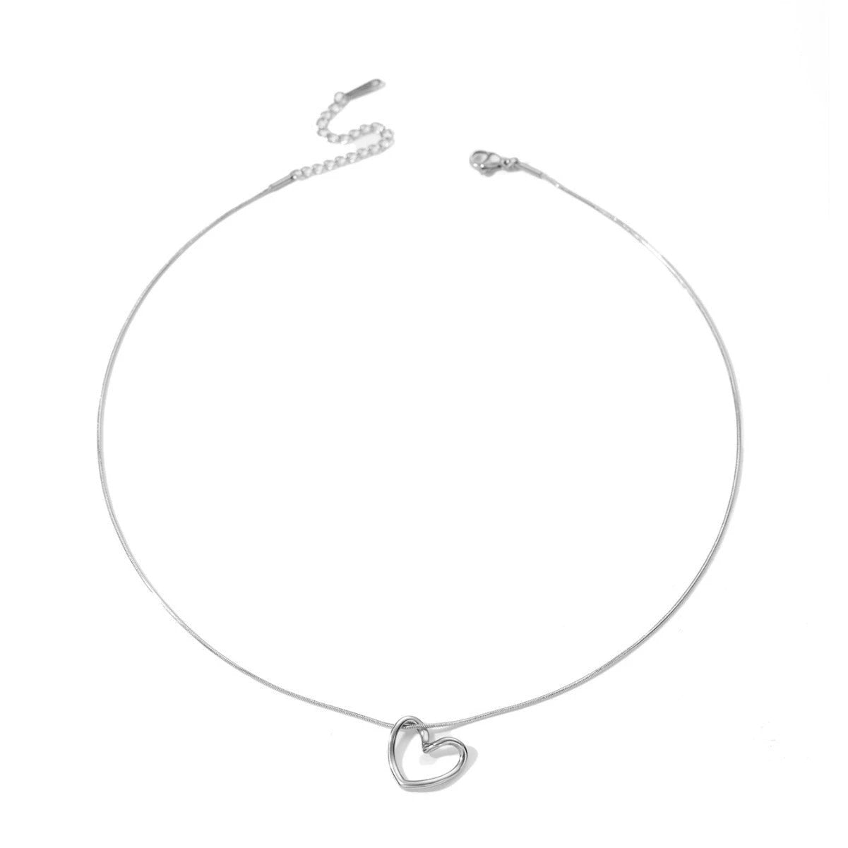 Stainless Steel Twist Hollow Heart Necklace - Clavicle Chain