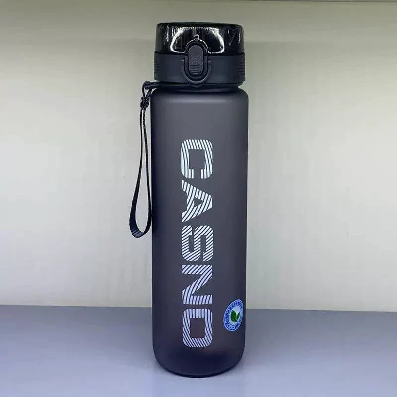 Casino Frosted Sports Water Bottle Plastic Portable Bottle With Lid For Men And Women