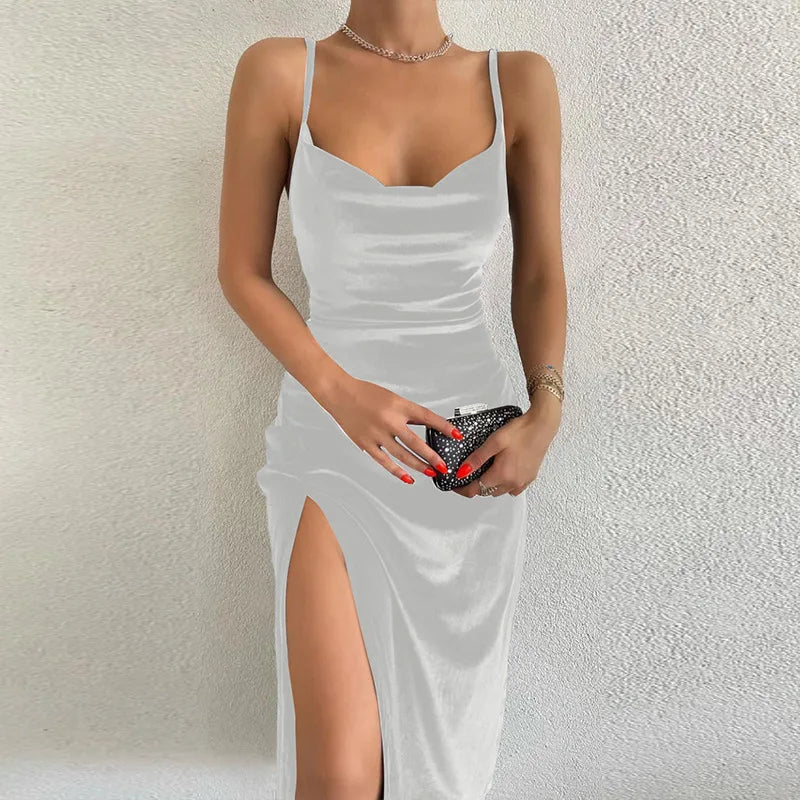 Vestido largo de terciopelo para damas con cuello halter, sin mangas, con abertura, para fiesta elegante.