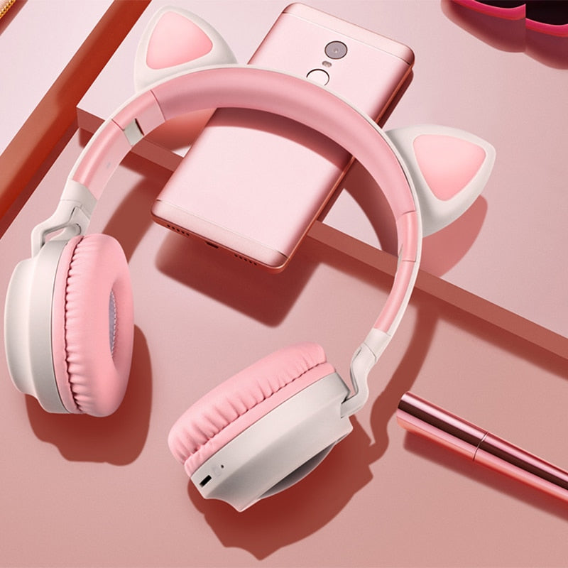 LED Light Wireless Headset with Cat Ear Design - Music Headphones for Girls, Daughters, Bluetooth Headset with TF Card Support and FM Radio