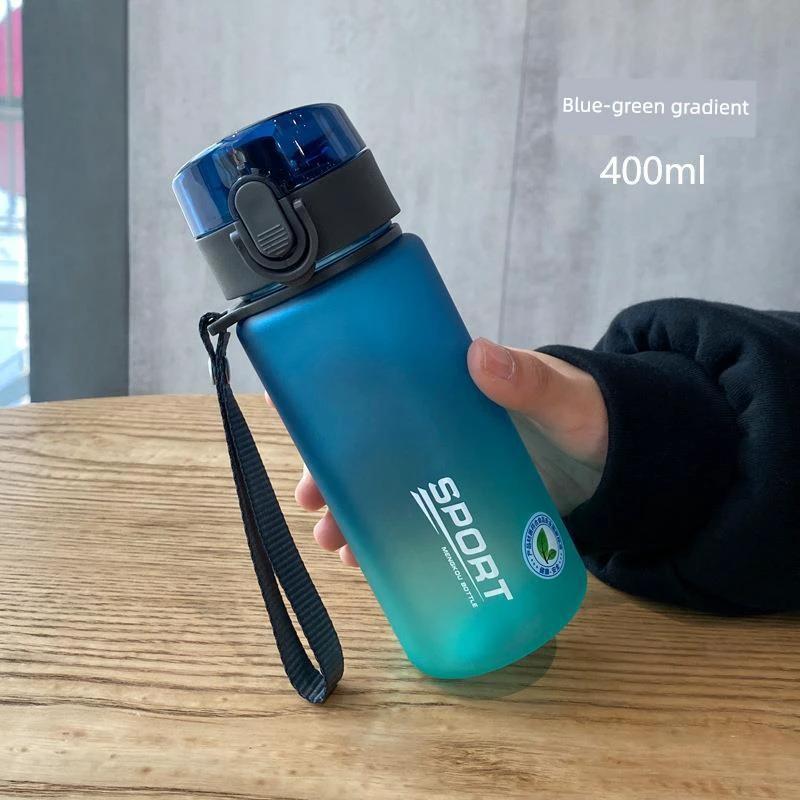 Casino Frosted Sports Water Bottle Plastic Portable Bottle With Lid For Men And Women