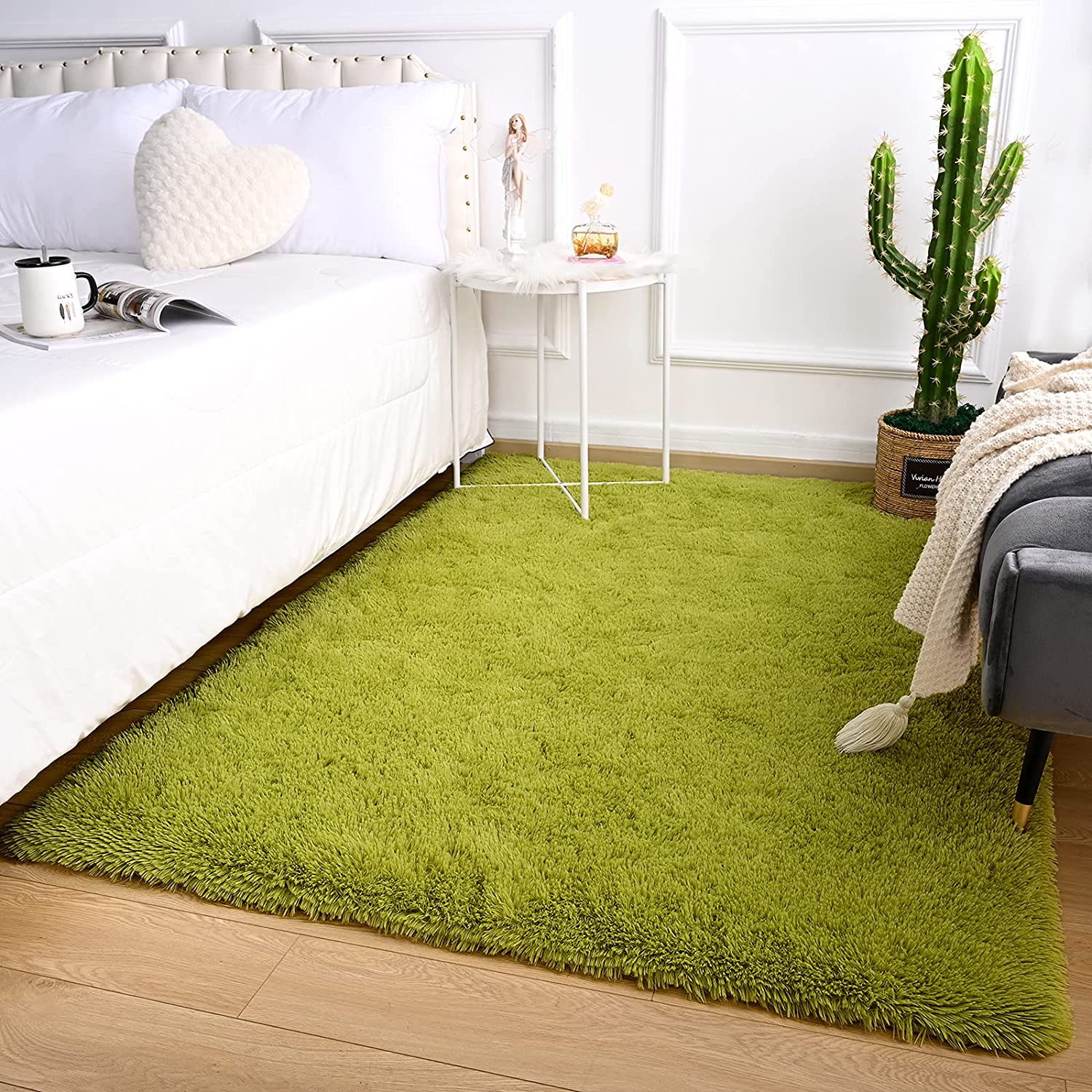 Luxurious Plush Carpets: Ultra-Soft Modern Area Rugs for Stylish Living Rooms, Playful Children's Bedrooms, and Chic Home Decor