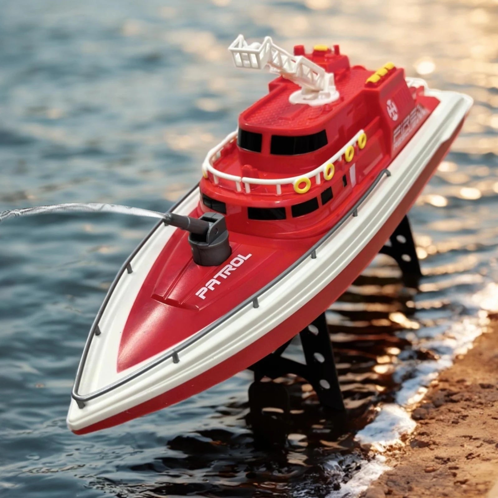 Remote Control Boat on Lake Pool H158 H160 H139 Fireboat Rescue Water-Spraying 15km/h 38CM Pool Water Toy For Kids Boys Beginner
