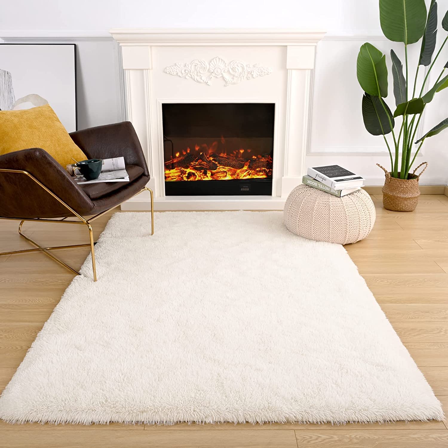 Luxurious Plush Carpets: Ultra-Soft Modern Area Rugs for Stylish Living Rooms, Playful Children's Bedrooms, and Chic Home Decor