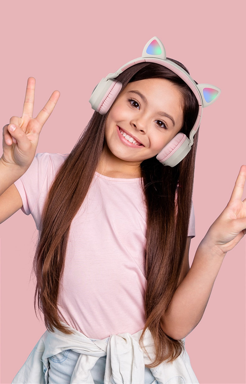LED Light Wireless Headset with Cat Ear Design - Music Headphones for Girls, Daughters, Bluetooth Headset with TF Card Support and FM Radio