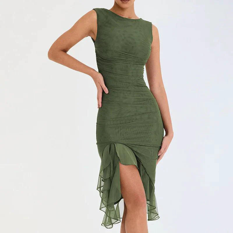 Chic Sleeveless Midi Dress