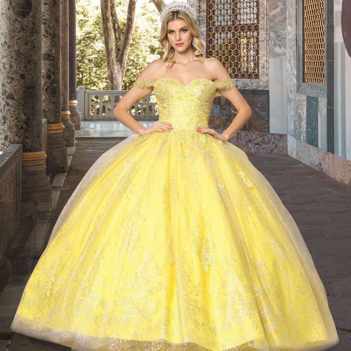 (LIVE 34) Fine gowns, 3D embroidery, weave dreamy tales.
